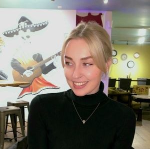 Meet your Posher, Shae